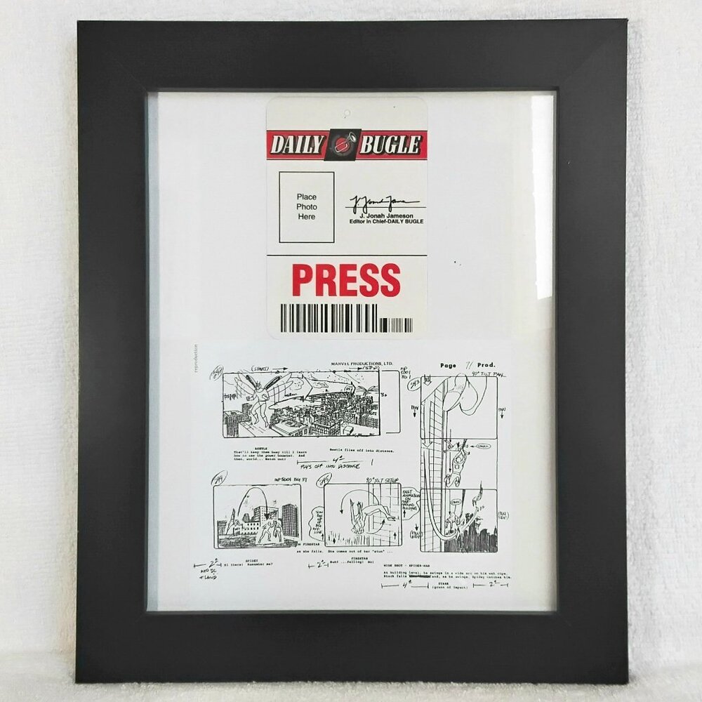 2/$25 10"×12" Full Frame Spider-Man Wall Decor Authentic Bugle Press Pass!!